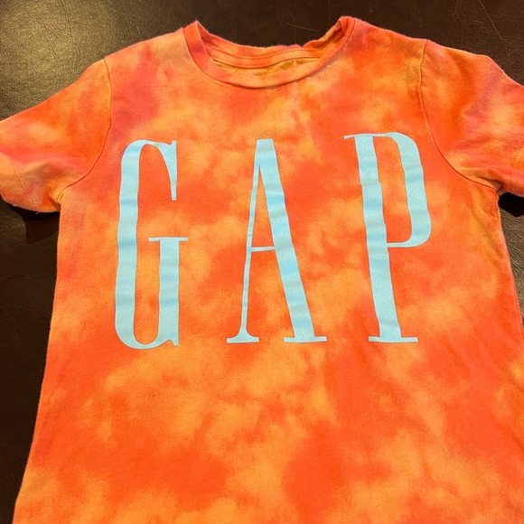 Gap t shirts - Picture 3 of 6